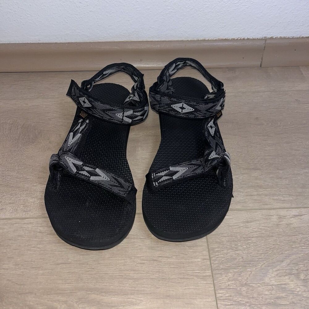 Teva Women’s Geometric Strappy Sandals Black/Gray Hook & Loop Adjustable US 6